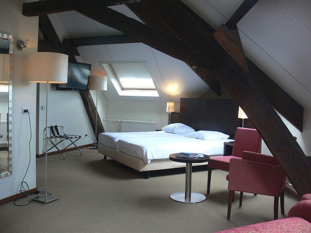 Hotel Munten Weert Exterior photo