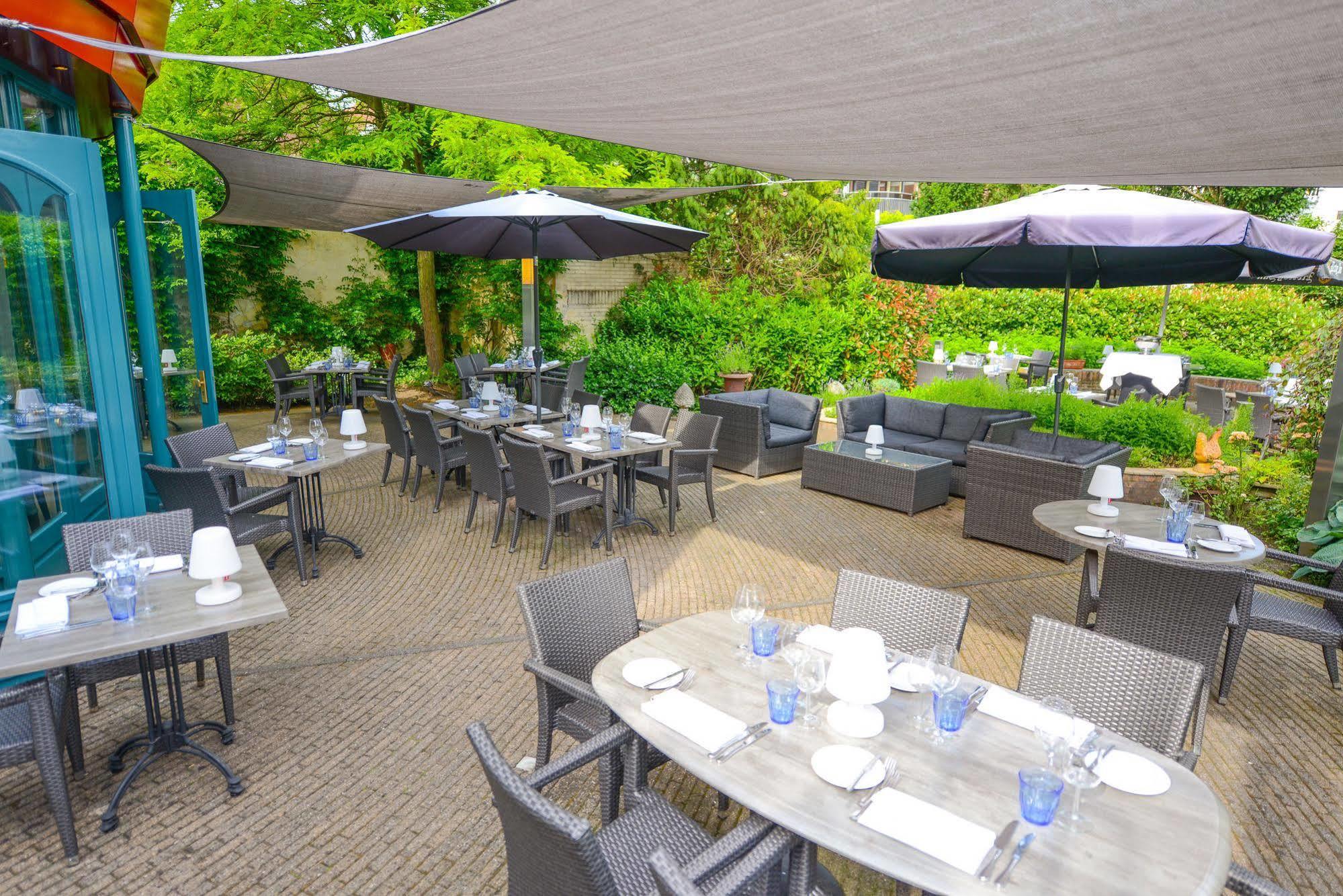 Hotel Munten Weert Exterior photo