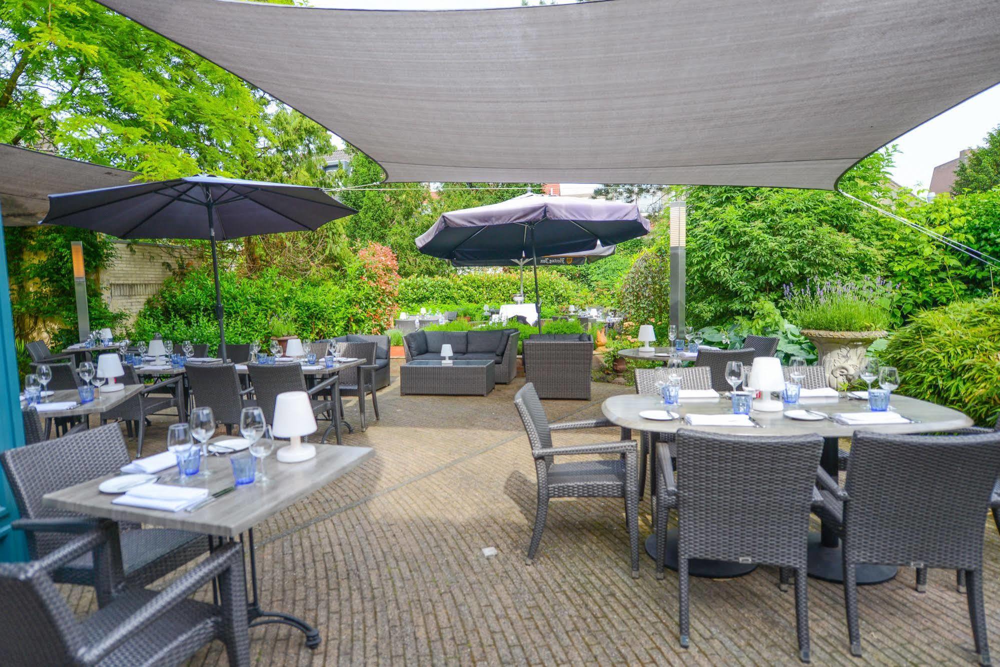 Hotel Munten Weert Exterior photo